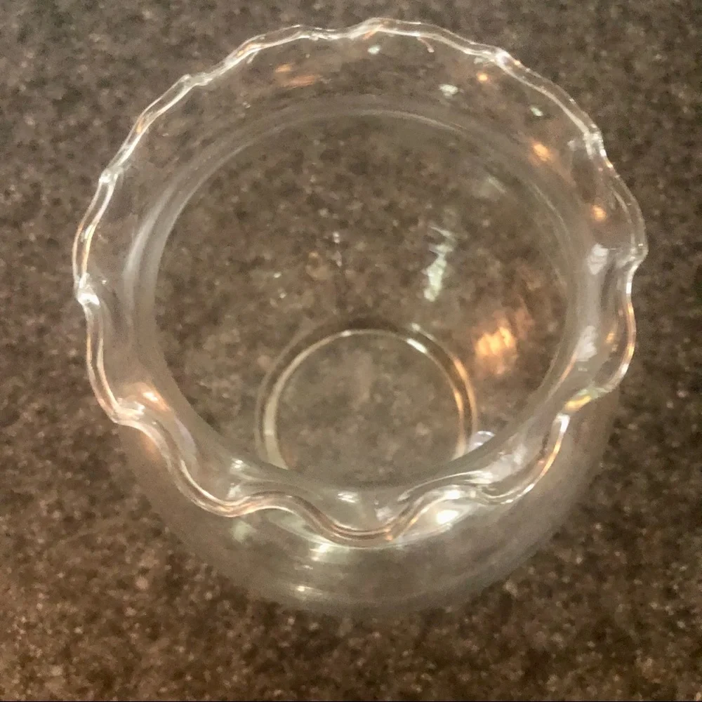 Vintage Scollop Vase